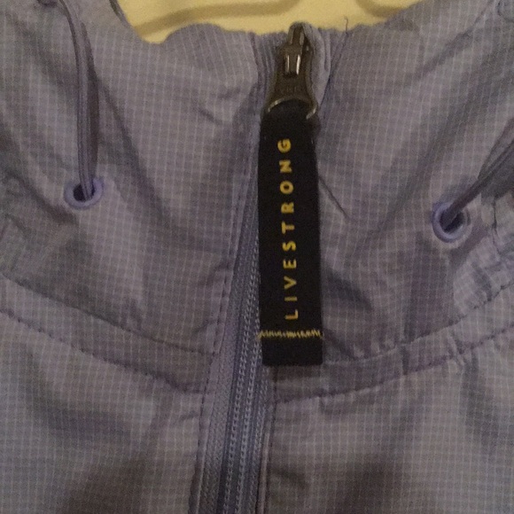 Nike livestrong windbreaker jacket - Picture 3 of 8